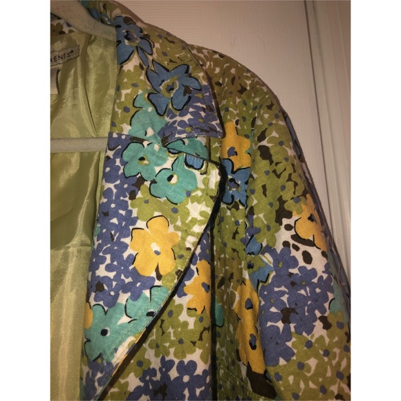 Retro Floral Blazer - Picture 4 of 7